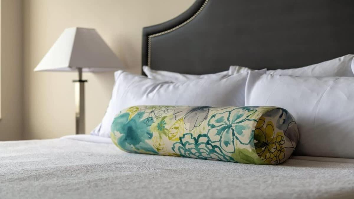 26Th Fl Bold Cozysuites With Pool, Gym Dallas Luaran gambar